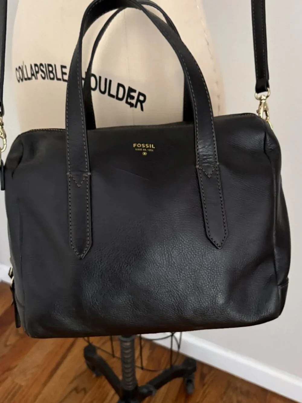 Vintage Fossil Sydney Satchel Black Leather Crossbody Quiet Luxury Preppy Chic